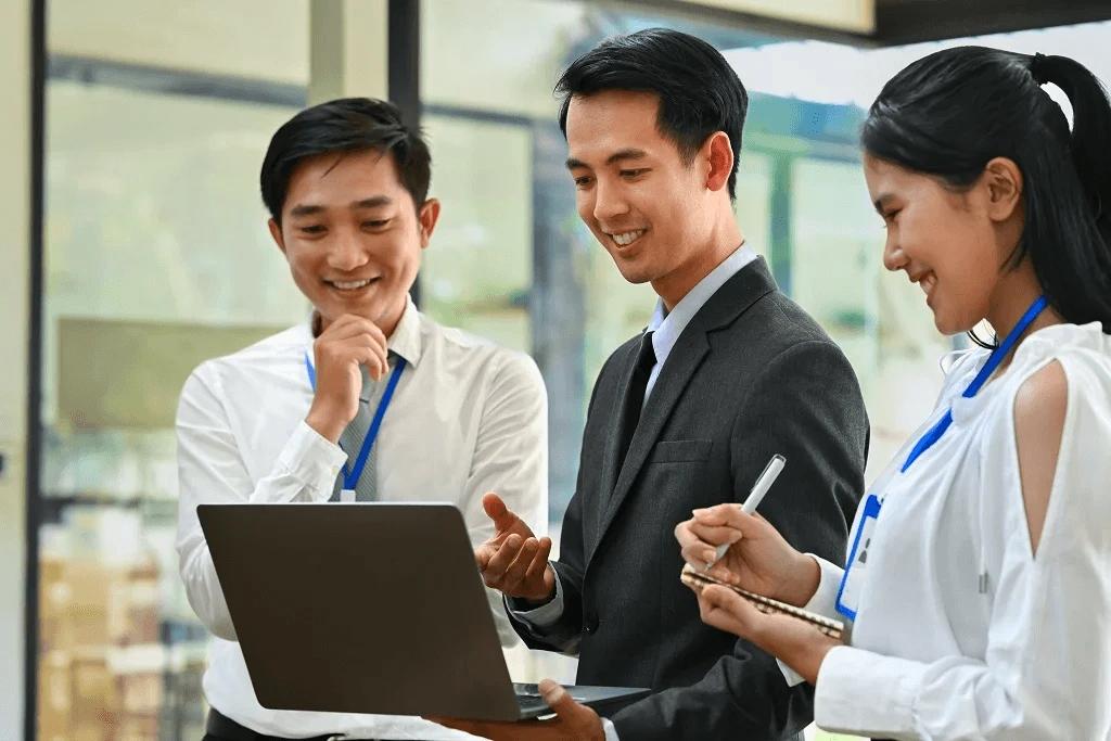 From Onboarding to Communication: Building a Fully Digital Customer Journey